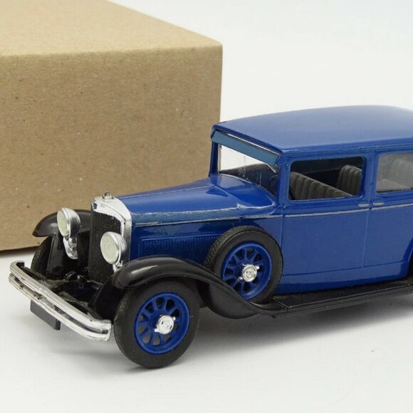 Eligor Diecast Mercedes Benz 1929 Nurburg Blue #1043 Scale 1/43 - Picture 1 of 5